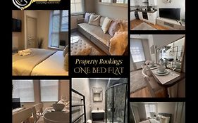 Central Private 1 Bed Flat